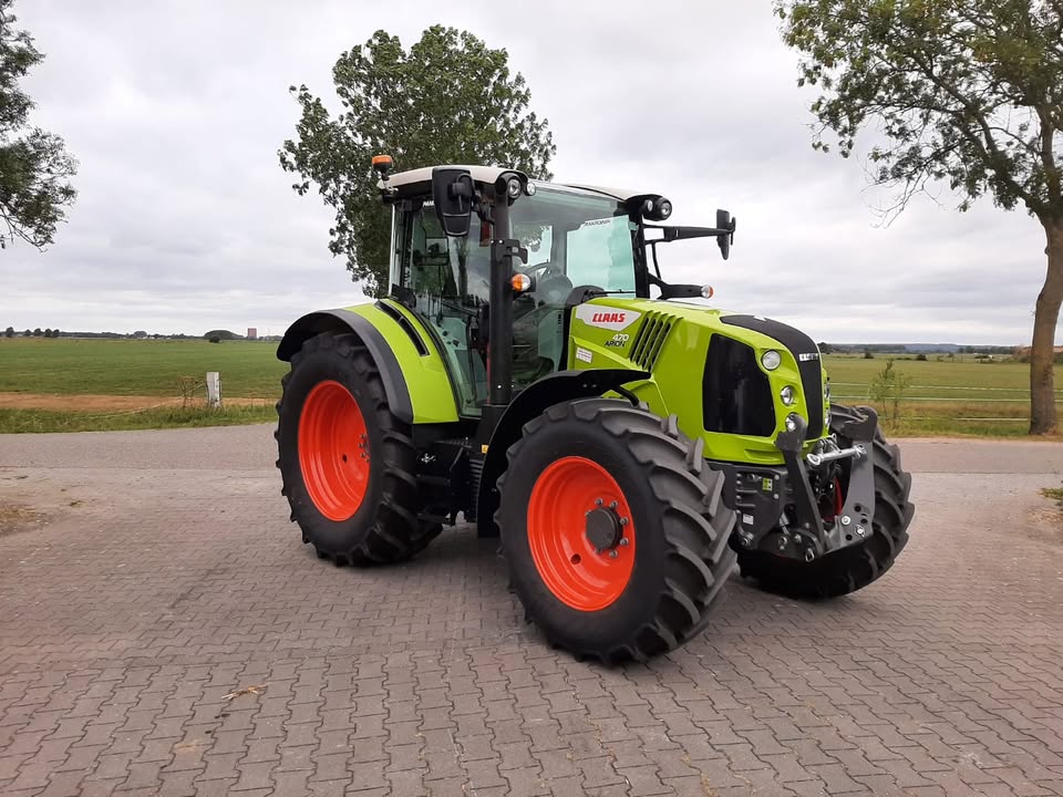  ? Diverse tractoren afgeleverd! ?<br