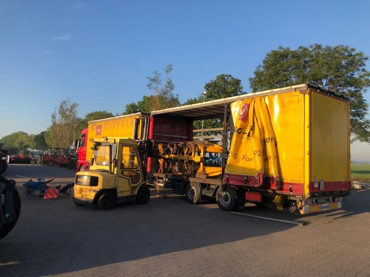  Zelfs de heftrucks zijn toe aan