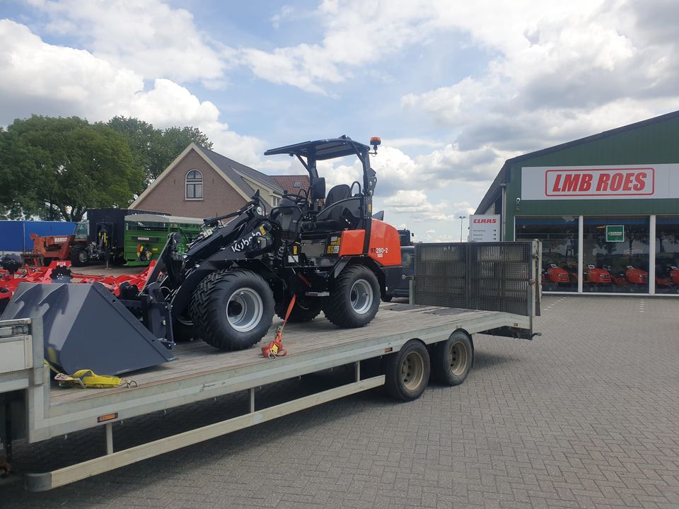  Afgeleverd Kubota shovel;

In Wehl