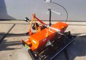 Kubota MTZ135  rotorkopeg zaaicombinatie