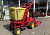 Gianni Ferrari 220D   frontmaaier met opvang.    zitmaaier