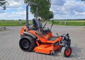 Kubota ZD1211 zeroturn zitmaaier