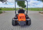 Kubota ZD1211 zeroturn zitmaaier